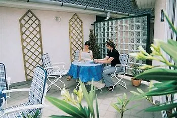 Casa de hóspedes Boulevard Panzió - Self Check-in Budapeste