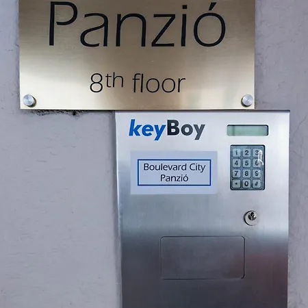 Boulevard Panzio - Self Check-in 3* Budapeszt