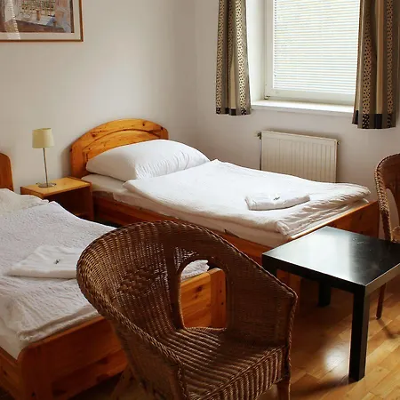 Boulevard Panzio - Self Check-in 3* Budapest