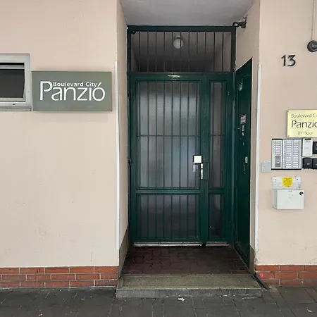 Pensionat Boulevard Panzio - Self Check-in